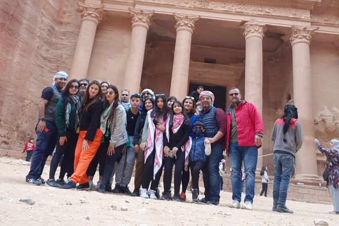 2 Days Private Tour in Jordan from Wadi Musa - Day 1 in Petra: meeting at the visitor center and a focused 6-hour premium tour