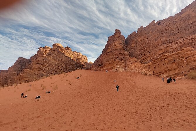 2 Days Trip to Petra, Wadi Rum and Dead Sea - The ride to Wadi Musa, then the move to Wadi Rum