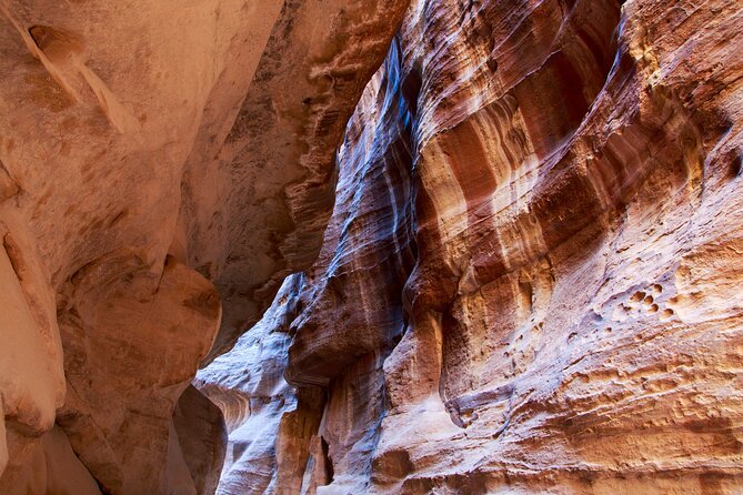 3-DayJordan Short Break Private Tour - Day 1 arrival and the transfer that gets you to Petra fast