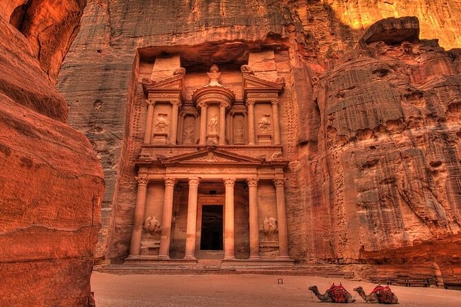 3 Days Jordan Fun & Activity Tour - Petra with an English-speaking guide: Siq to Treasury, then your own pace