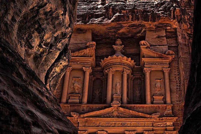 3 Days Tour Petra, Wadi Rum, Dead Sea - Petra, starting with Al-Siq and walking straight to Al-Khazneh