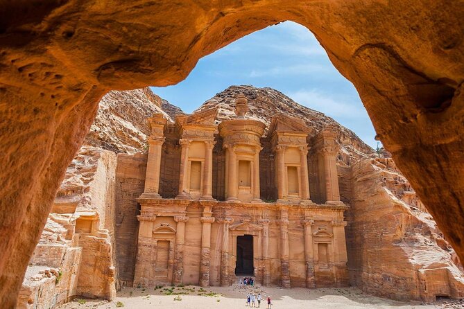 3-hour Private Guided Tour In Petra with hotel pick up. - Royal Tombs, Colonnaded Street, and Qasr al-Bint: where the story expands