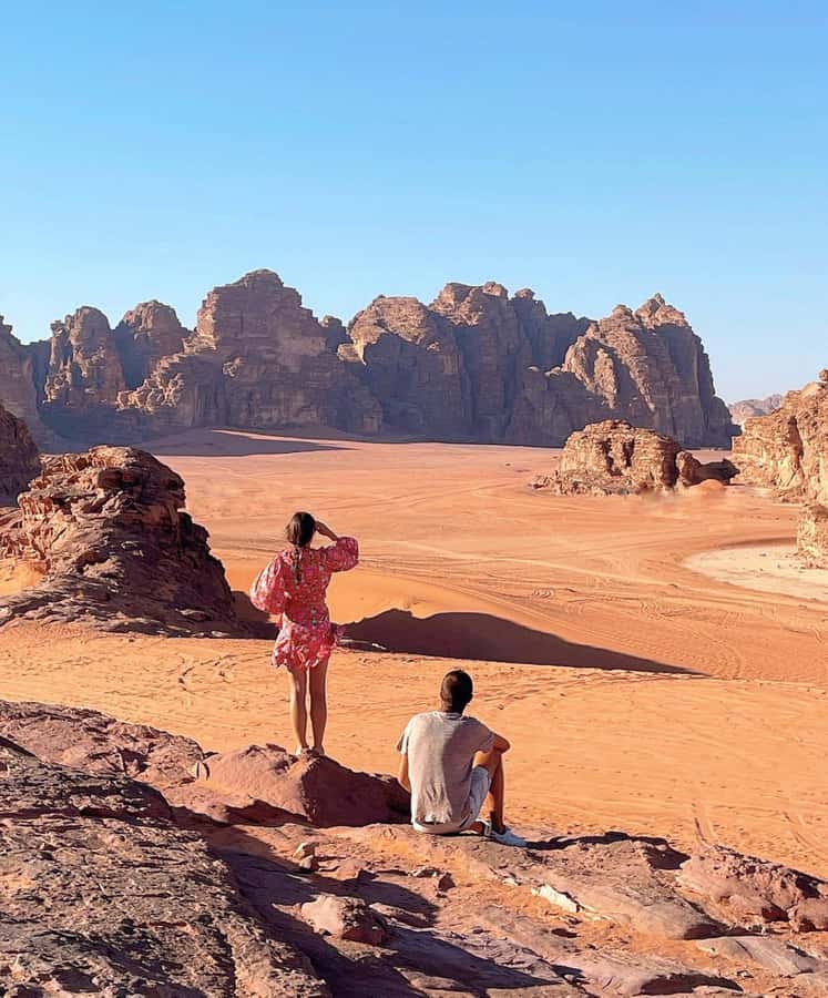 4Hour Jeep Tour (Morning or Sunset) Wadi Rum Desert Highligh - Red sand dunes, panoramic views, and the canyon climb moment
