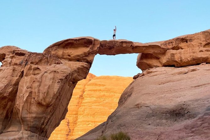 4x4 Full-Day Desert Tour - Red Sand Dune: classic views with time to get your shots