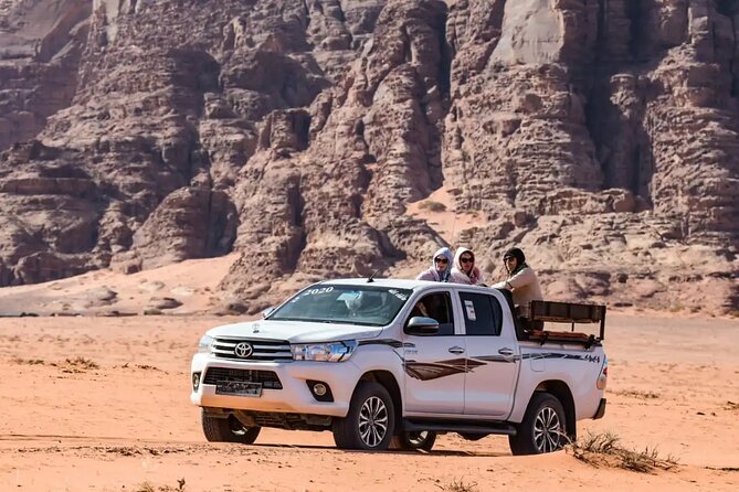 4x4 Full-Day Desert Tour - Small Arch and Lawrence House: named landmarks that keep the day organized