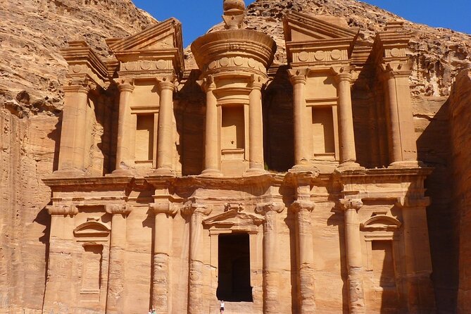 5-Day Private Jordan Tour: Petra, Wadi Rum and the Dead Sea from Amman - Entering Petra: Siq Canyon, Al Khazneh, and guided pacing that keeps you sane