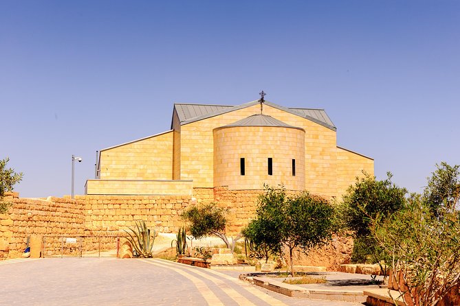 7-Night Best of Jordan Tour:Jerash, Dead Sea, Petra,Wadi Rum,and Aqaba Overnight - Dead Sea Day: Floating, Salt, and How to Plan the Half Day