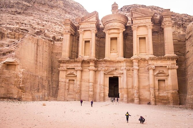 8-Day Private Tour of Jordan, Jerusalem and Bethlehem - Ajlun Castle and Jerash: medieval views plus a Roman-style power move
