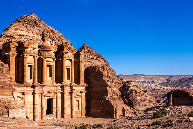 8-Night Best of Jordan Tour: Jerash, Petra with Aqaba and Dead Sea Overnight - First day in Amman, the mix of Roman bones and modern city life