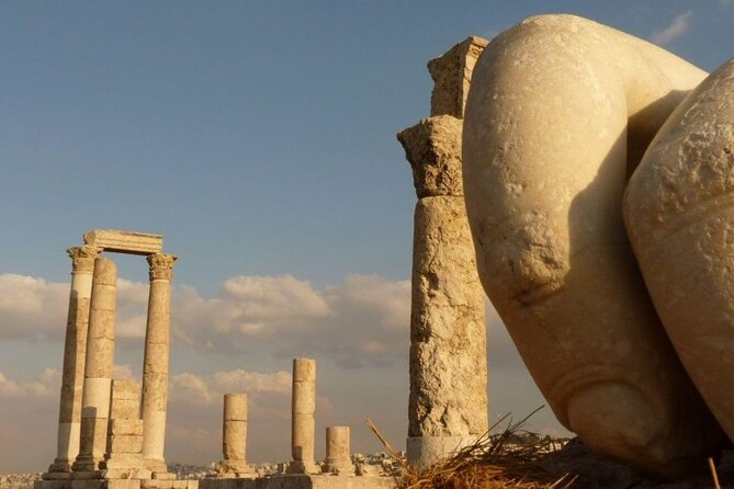 Amazing Panoramic Amman City Tour - Rainbow Street: a short photo break that still tells a story