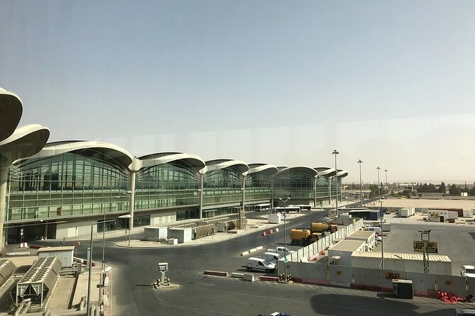 Amman Airport Private Transfer To Amman - The 45-minute ride in an air-conditioned private car