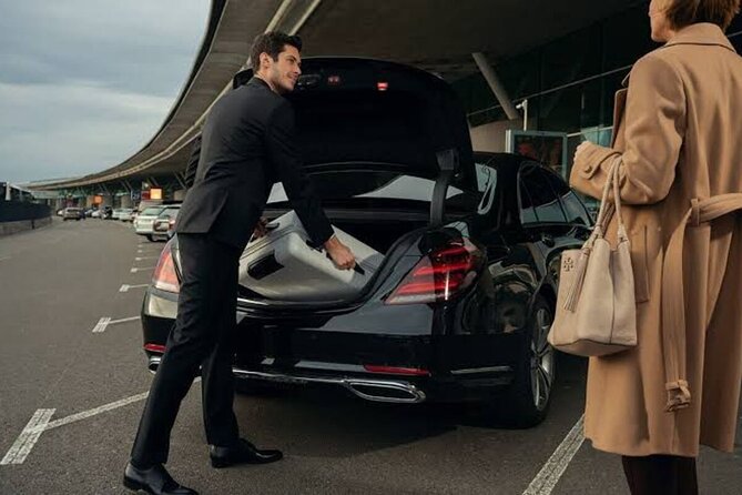 Amman Airport Transfer vice versa - VIP pickup that cuts the stress at Queen Alia