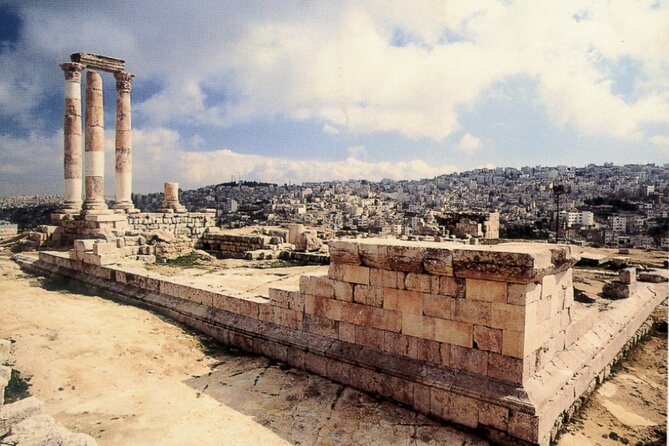 Amman city tour & Desert castles sightseeing - Entering the Citadel: views from the hill and Roman-era remains