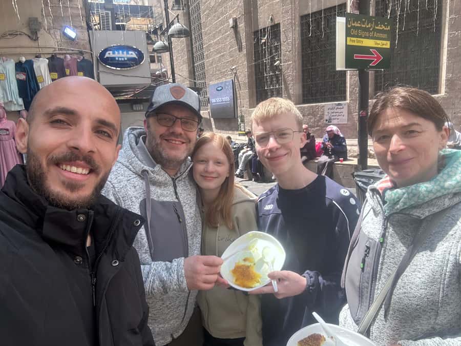 Amman: Guided Food Tour in Downtown - Key highlights you will actually feel during the walk