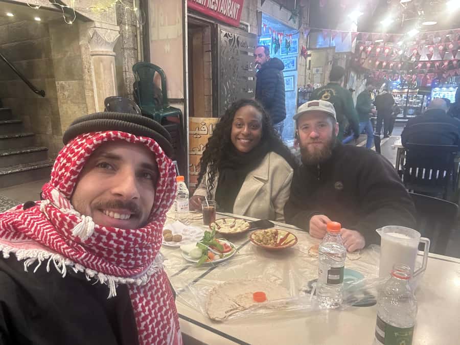 Amman: Guided Food Tour in Downtown - Stop by Stop: What Happens After You Meet at the Paris Square Fountain