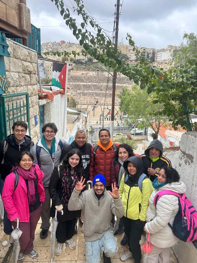 Amman: Hidden Gems & Underground Local Neighborhoods Tour - Finding the City Under the Main Roads