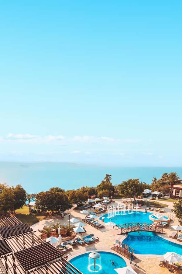 Amman: Ma'in Hot Springs and Dead Sea Day Trip - Why Main Hot Springs and the Dead Sea Works as a 7-Hour Day