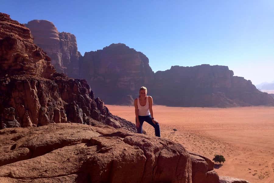 Amman: Petra, Wadi Rum, and Dead Sea 2-Day Tour - Dead Sea floating and the cash add-on question