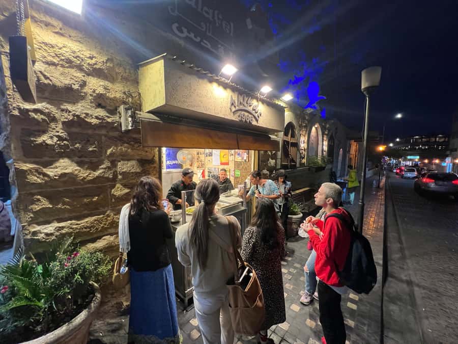 Amman: Women-Led Food Tour Through Amman’s Culinary Scene - A second street-food stop: local snacks, small conversations, and coffee culture