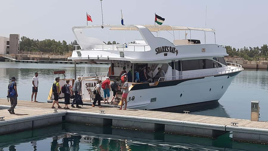 Aqaba: Red Sea Snorkeling Boat Trip with Buffet Lunch - Key things to know before you go