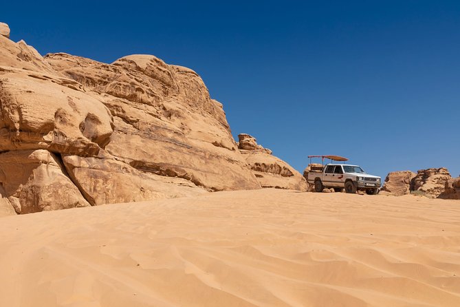 Best of Wadi Rum | Full day jeep tour + overnight in bedouin camp | Pack all-in - Who should book this Wadi Rum jeep + overnight