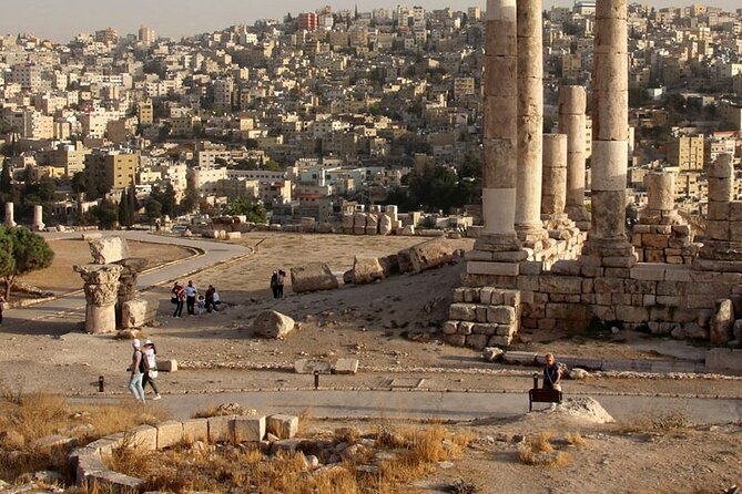 Cave of the Seven Sleepers and Amman Islamic Sites Tour - Visiting the Cave of the Seven Sleepers at Al-Raqim