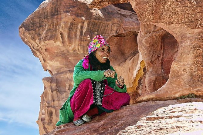 Day Tour to Petra from Aqaba - Pickup, start time, and the 8-hour pace