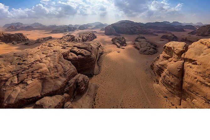 Discover the treasures of Jordan 8-Day Tour - Petra through Al Siq: tombs, temples, and the Rose City moment