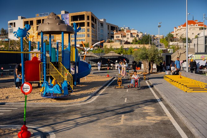 Discover Trax Jo Playground and Traffic Park Fun - Timing that actually works: using the 8:00 AM to 11:30 PM window