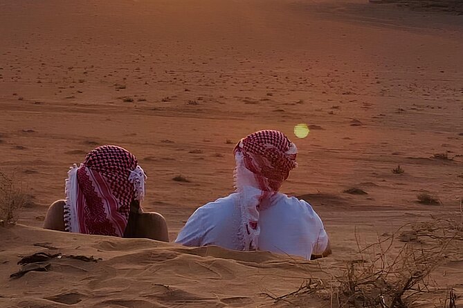 Discover Wadi Rum by 4x4 with a Bedouin guide - Overnight tour: dinner by fire, sleeping under the stars