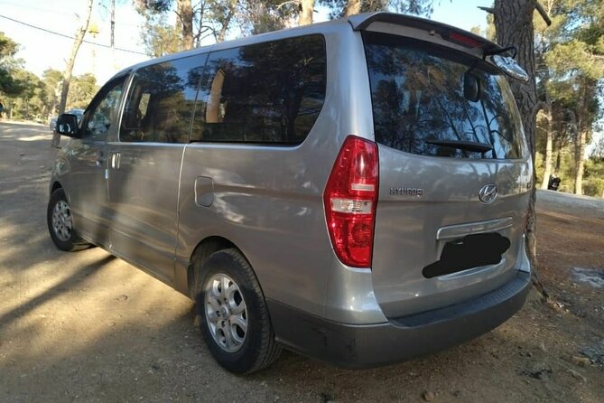 Elite Transfers : Queen Alia Airport to Any Destination in Jordan - Using This Transfer as a First and Last-Day Plan