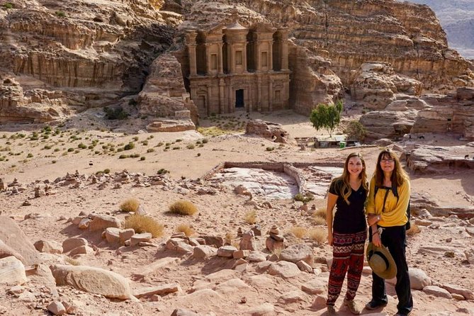 Experience Petra & Wadi Rum in One Day From Amman - The 4x4 Jeep Ride: What to Expect in the Rum Desert