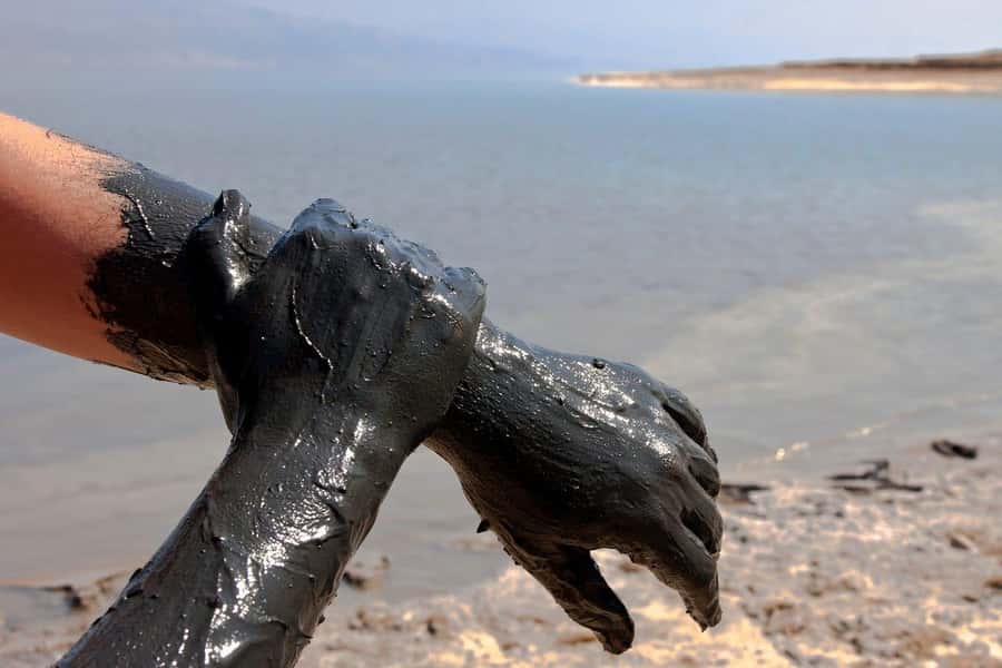 Explore the Dead Sea on a Half-Day Tour From Amman - Dead Sea Mud Time for Your Skin Care Ritual