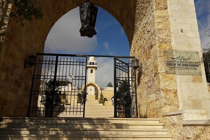 Exploring Shrines, Mosques, and Holy Landmarks Private Tour - Stop 1: Cave of the Seven Sleepers, where the legend is the main attraction