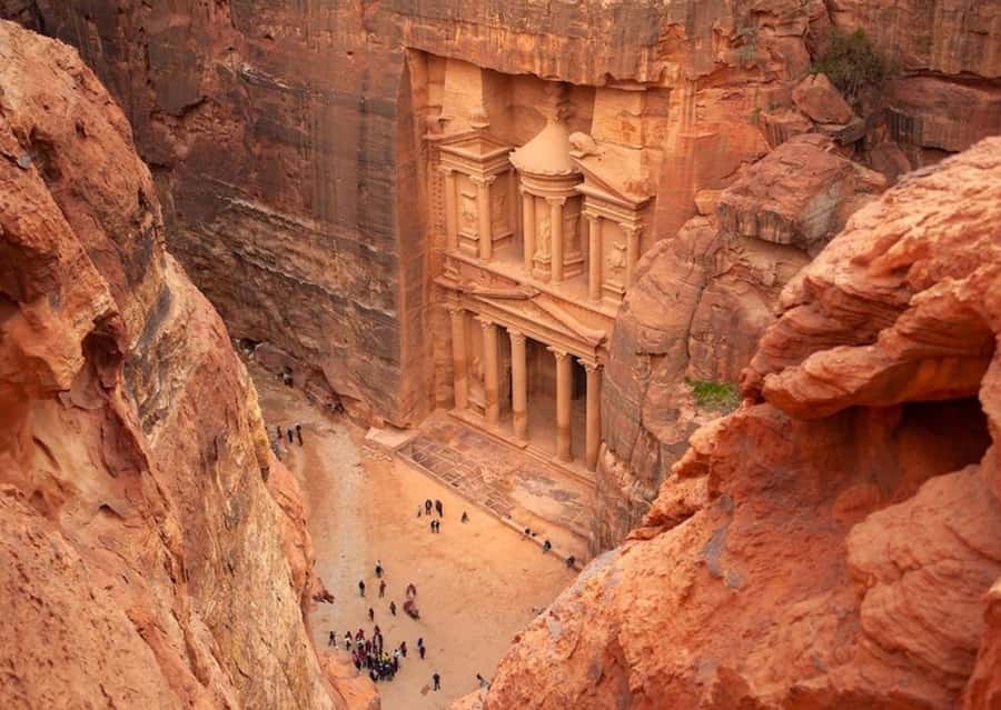 From Amman: 2-Day Petra, Wadi Rum, and Dead Sea Tour - Petra walking reality check: shoes, pace, and smart priorities