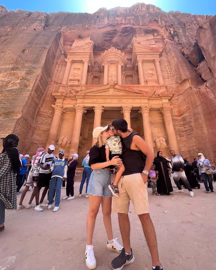 From Amman: Full-Day Private or Group Tour to Petra - Amman to Petra, the long drive you can actually handle