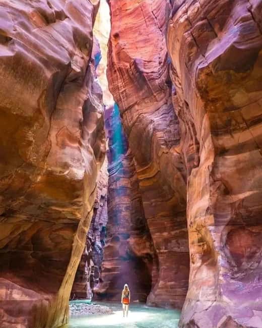 From Amman or Madaba: Wadi Mujib Hiking Tour - Guide Matters: The Munther Factor