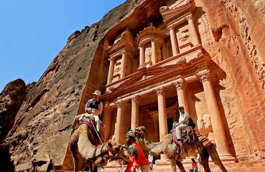 From Amman: Petra and Dead Sea Private Day Tour - What you get, and what you have to handle yourself