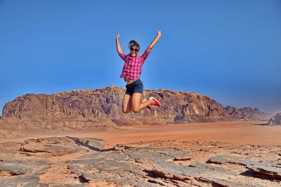 From Amman: Petra, Wadi Rum and Dead Sea 3-Day Tour - Wadi Rum Bedouin camp night: the 2-hour jeep safari that sets the mood
