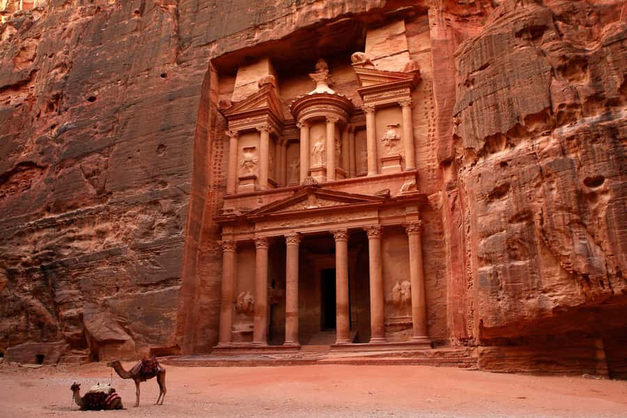 From Amman: Petra, Wadi Rum & Dead Sea 3-Day Tour - Wadi Rum 4x4 Safari for Two Hours, Plus the Kind of Stops a Good Driver Finds