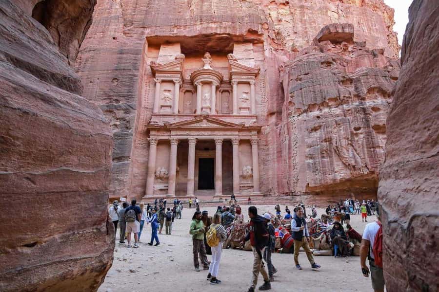 From Amman: Petra, Wadi Rum & Dead Sea 3-Day Tour - Should You Book This 3-Day Amman to Petra, Wadi Rum, Dead Sea Tour?