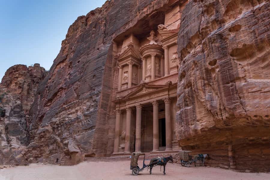 From Amman: Petra & Wadi Rum Private/Group Full Day Tour - Price and value: is $140 per person a smart deal?