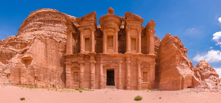 From Amman: Petra & Wadi Rum Private/Group Full Day Tour - The drive from Amman: comfort matters more than you think