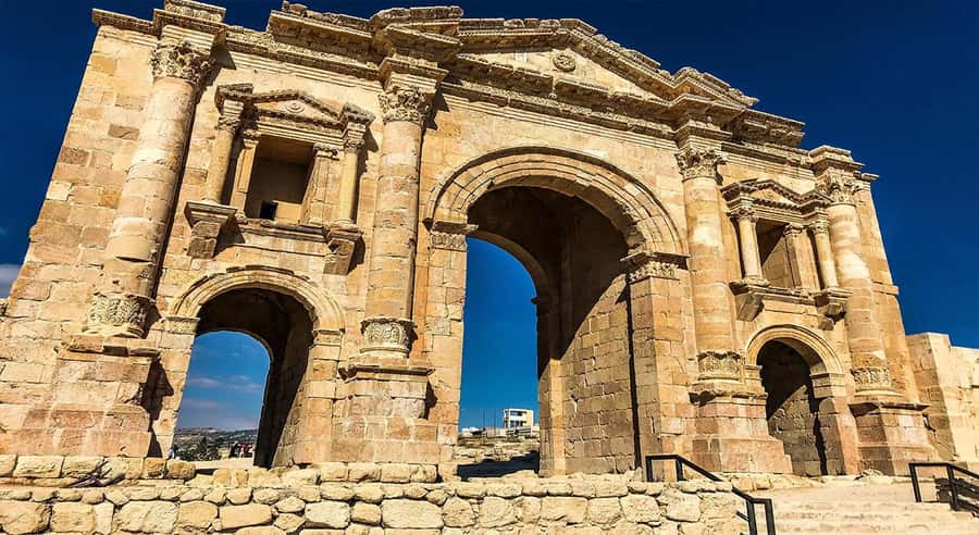 From Amman: Private Half-Day Tour to Jerash - Why Jerash feels different from other Roman ruins