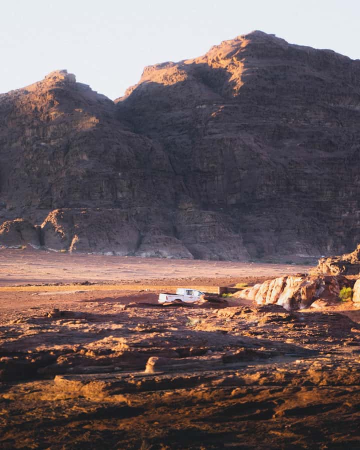 From Amman: Private or sharing Petra &Wadi Rum Full day Tour - Who this tour suits best, and who should think twice