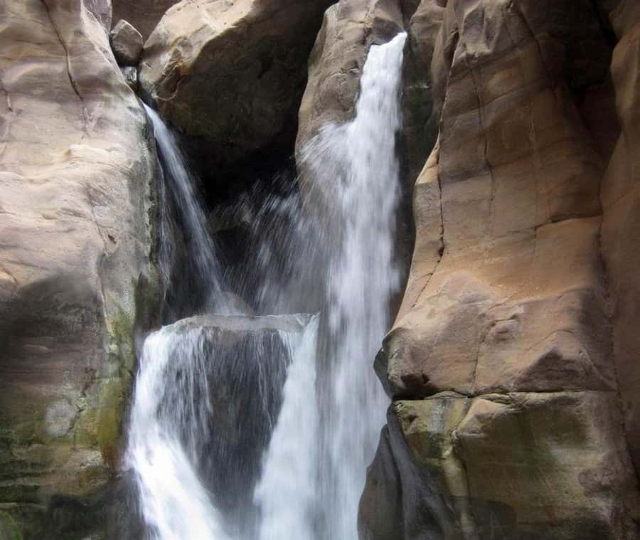 From Amman:To Al-Mujib Canyon & Dead Sea Salt Beach Day Trip - The Canyon Rules: Age Limits and Body Mechanics