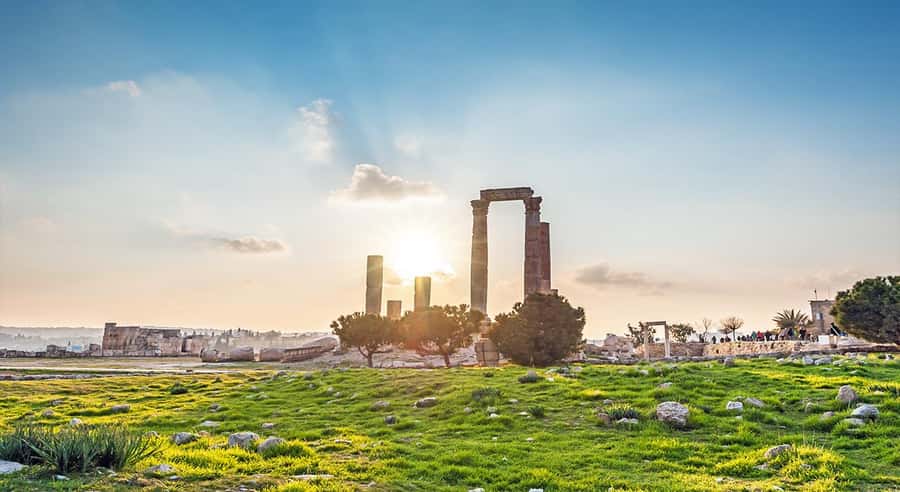From Amman: Wadi Mujib Siq Trail Private Hiking Tour - The ride back and the Amman Citadel viewpoint stop