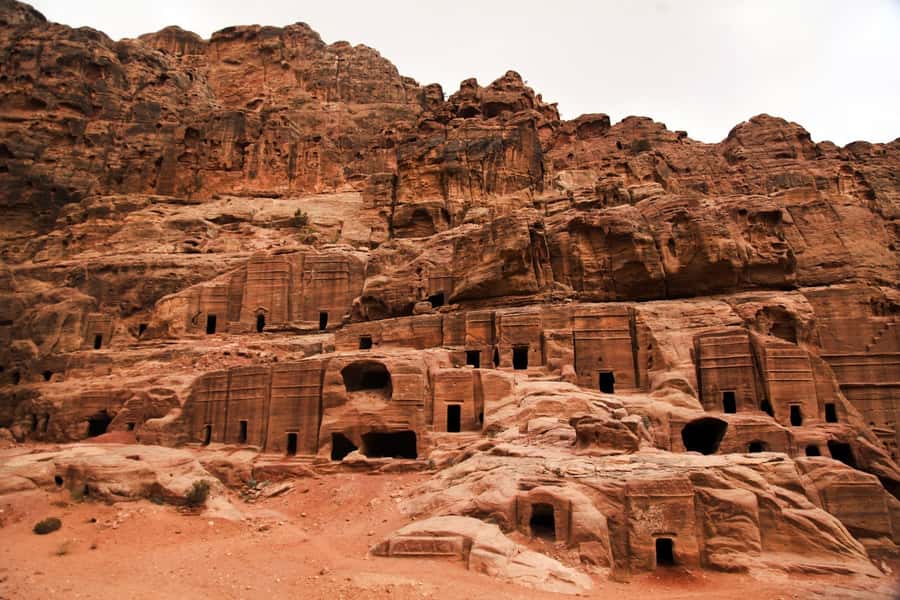 From Aqaba: Petra 1 Day Tour - Roman Theater, Temples, and the Treasury, How to See the Best Views