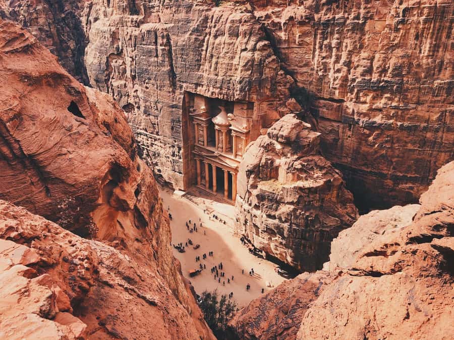 From Aqaba: Private Day Tour to Petra - Visitor Center to Djenni Tombs, your first walk into Petra’s “how it works”