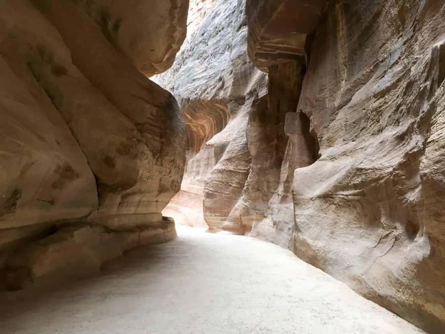 From Eilat, Jerusalem, Tel Aviv: Petra & Wadi Rum 3-Day Tour - Practical packing list and border-day tips that actually help